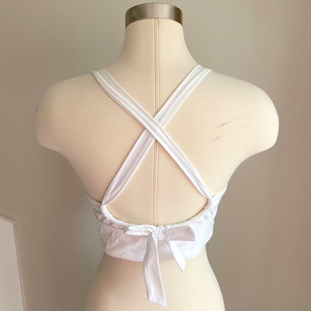 Athleta Plunge Bikini Top White - Size M - Picture 2 of 7
